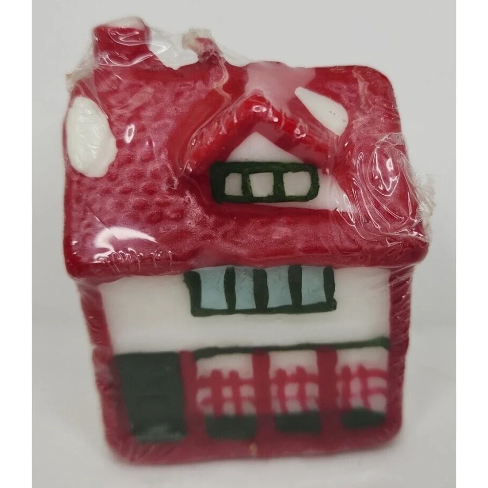 Vintage Miniature Christmas House Candle‎ New in Packaging 2.5